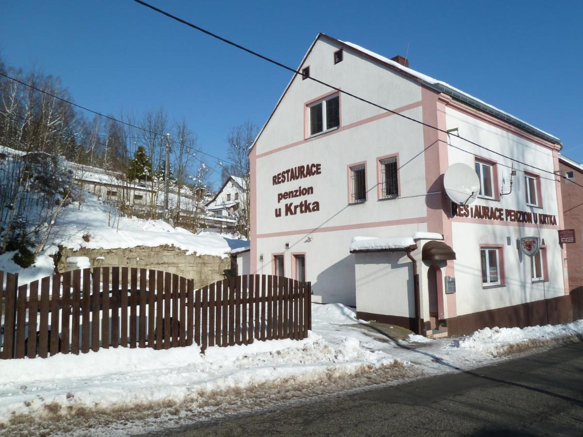 Penzion U Krtka Kraslice ภายนอก รูปภาพ